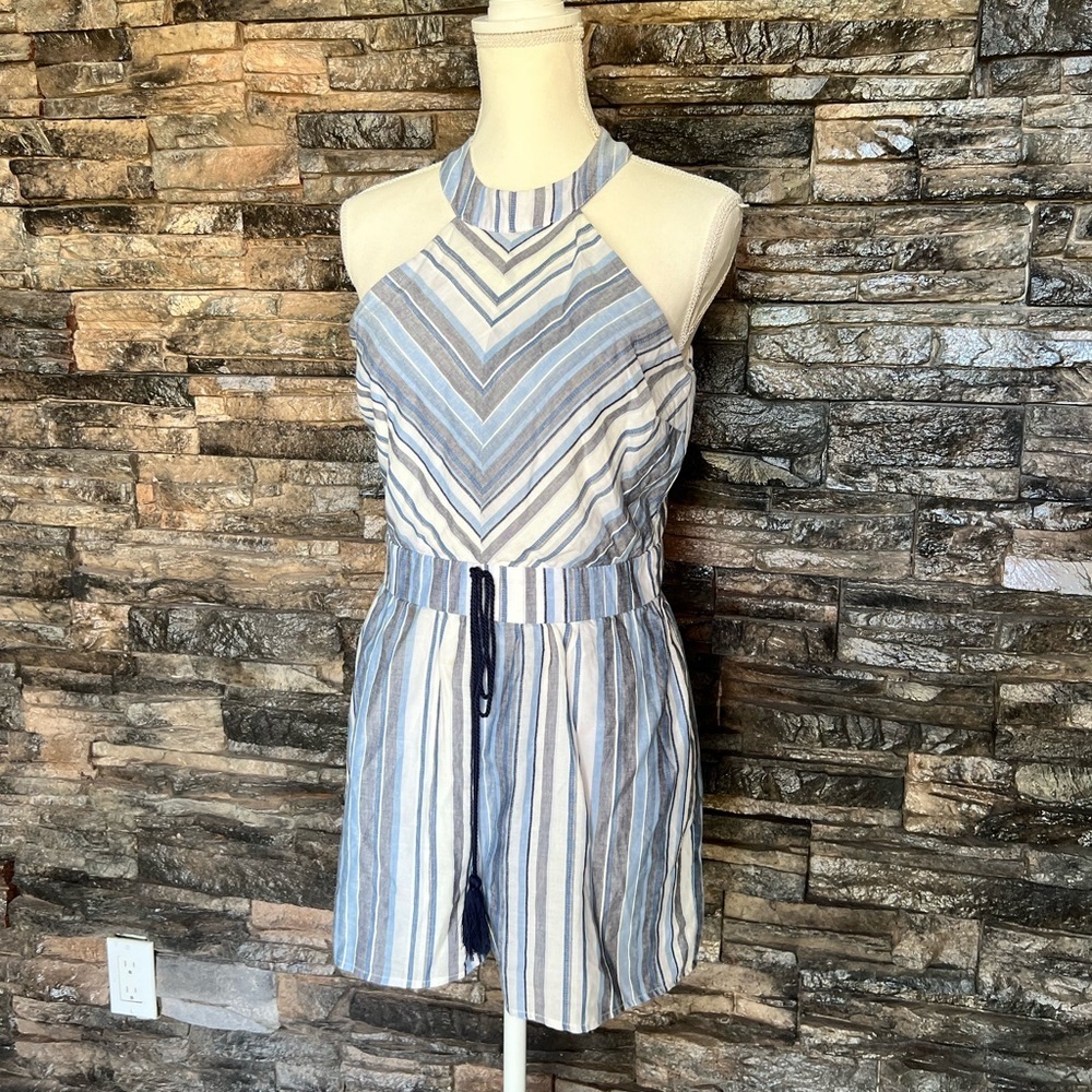 Crystal Sky Halter Romper in Navy and White - Picture 7 of 14
